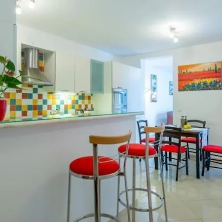 شقة Feel Good - Two-bedroom With Terrace And Garden View