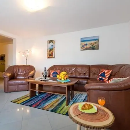 Feel Good - Two-bedroom With Terrace And Garden View دوبروفينك