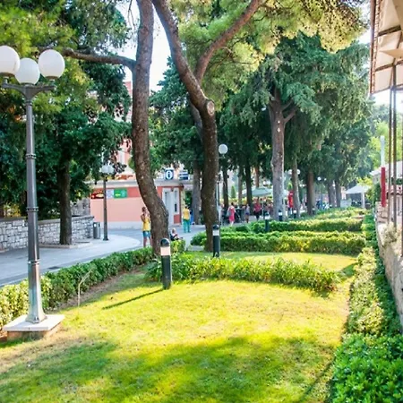 Apartament Feel Good - Two-bedroom With Terrace And Garden View Dubrownik