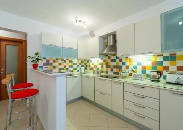 Апартаменты Feel Good - Two-bedroom With Terrace And Garden View Дубровник