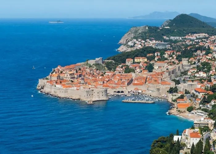 شقة Feel Good - Two-bedroom With Terrace And Garden View *