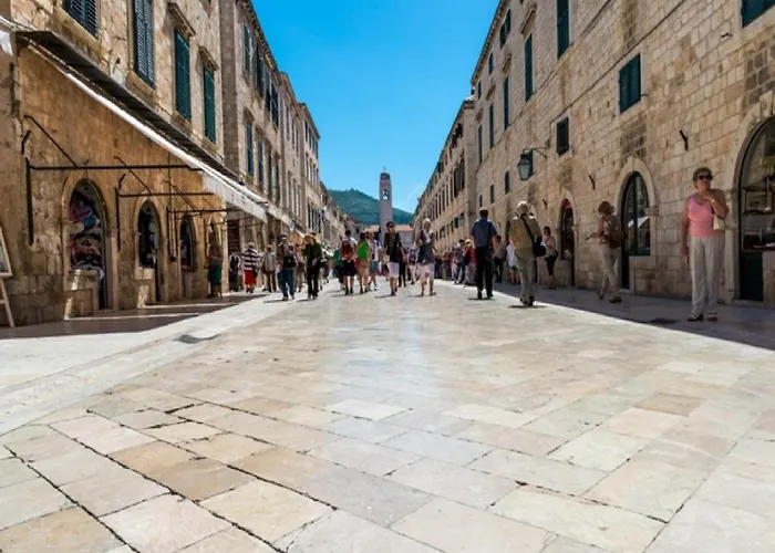 Feel Good - Two-bedroom With Terrace And Garden View *