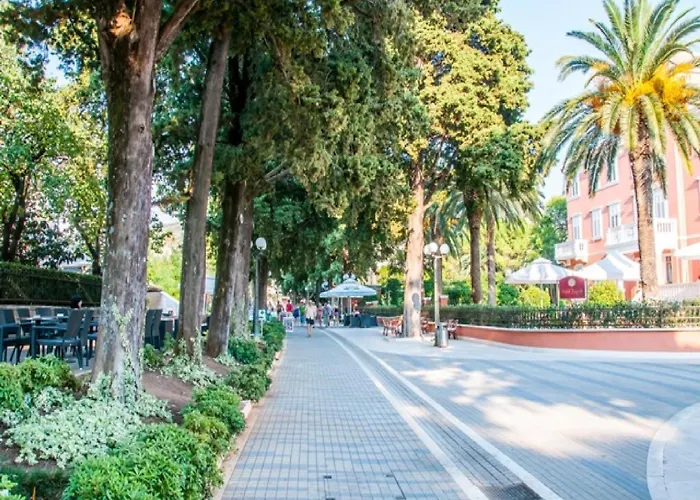 Feel Good - Two-bedroom With Terrace And Garden View دوبروفينك